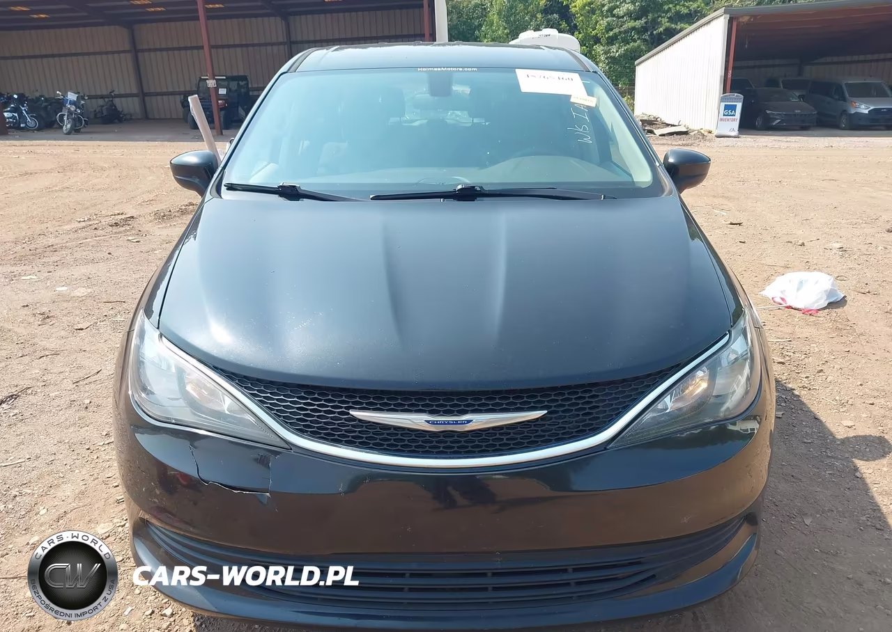 2019 Chrysler Pacifica Touring VIN:2C4RC1DG7KR666146 - 12