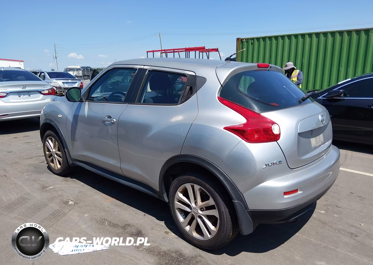 2011 Nissan Juke S VIN:JN8AF5MV1BT006174 - 3