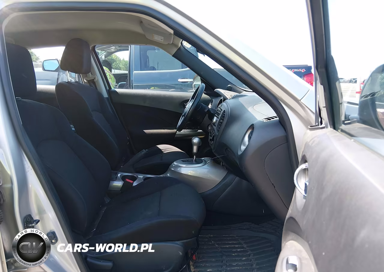 2011 Nissan Juke S VIN:JN8AF5MV1BT006174 - 5