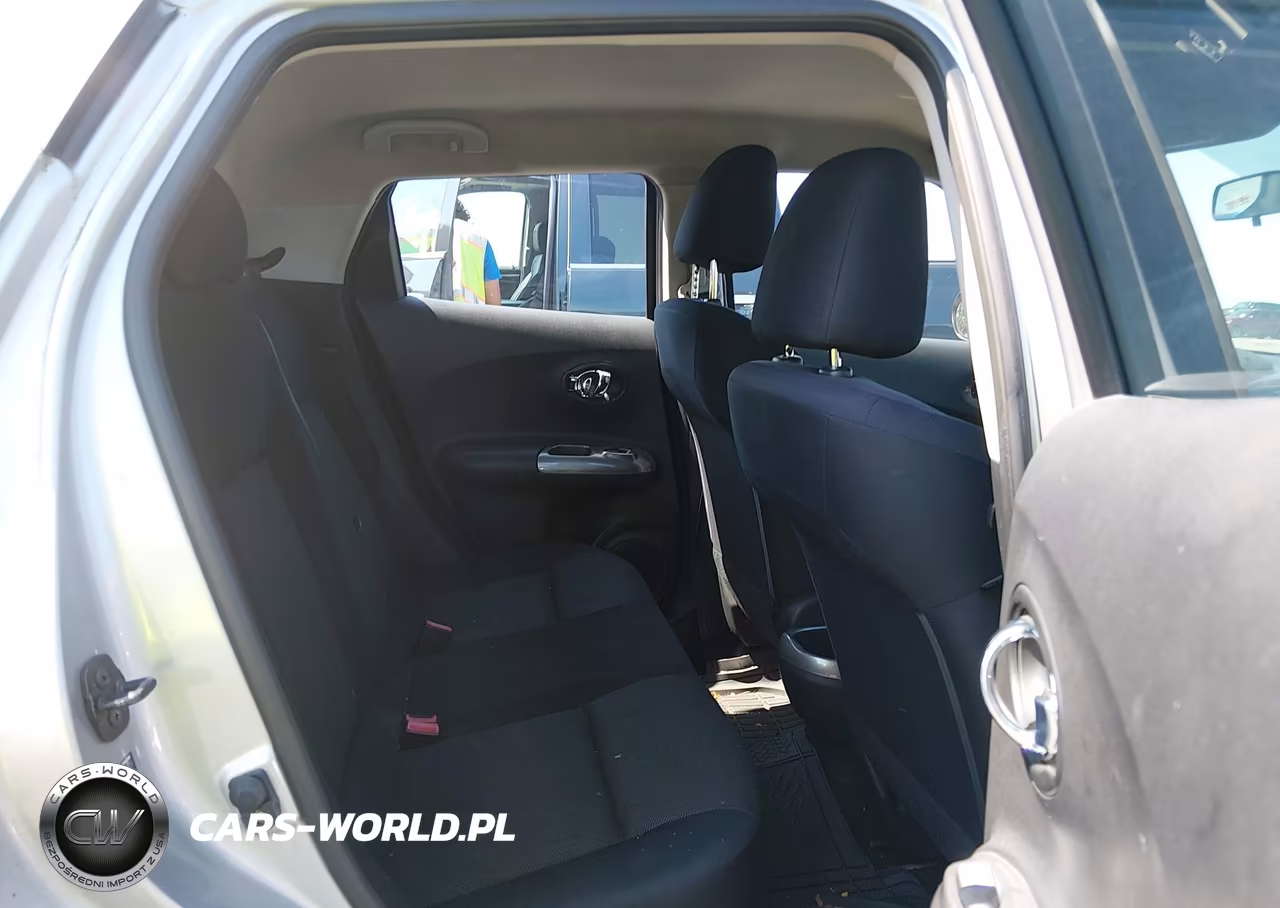 2011 Nissan Juke S VIN:JN8AF5MV1BT006174 - 8