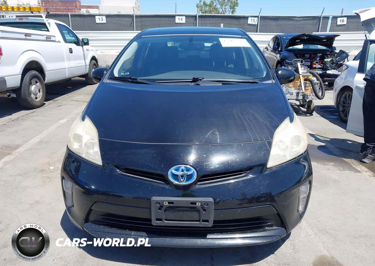 2012 Toyota Prius Four VIN:JTDKN3DU9C5508774 - 12