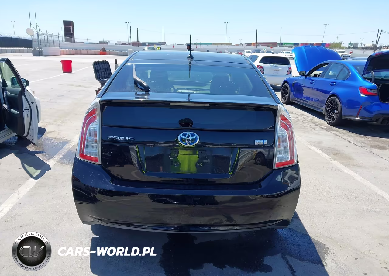2012 Toyota Prius Four VIN:JTDKN3DU9C5508774 - 16