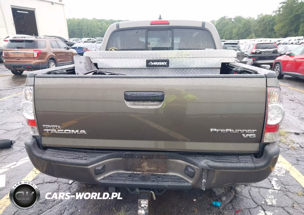 2015 Toyota Tacoma Prerunner V6 VIN:5TFJU4GNXFX083907 - 15