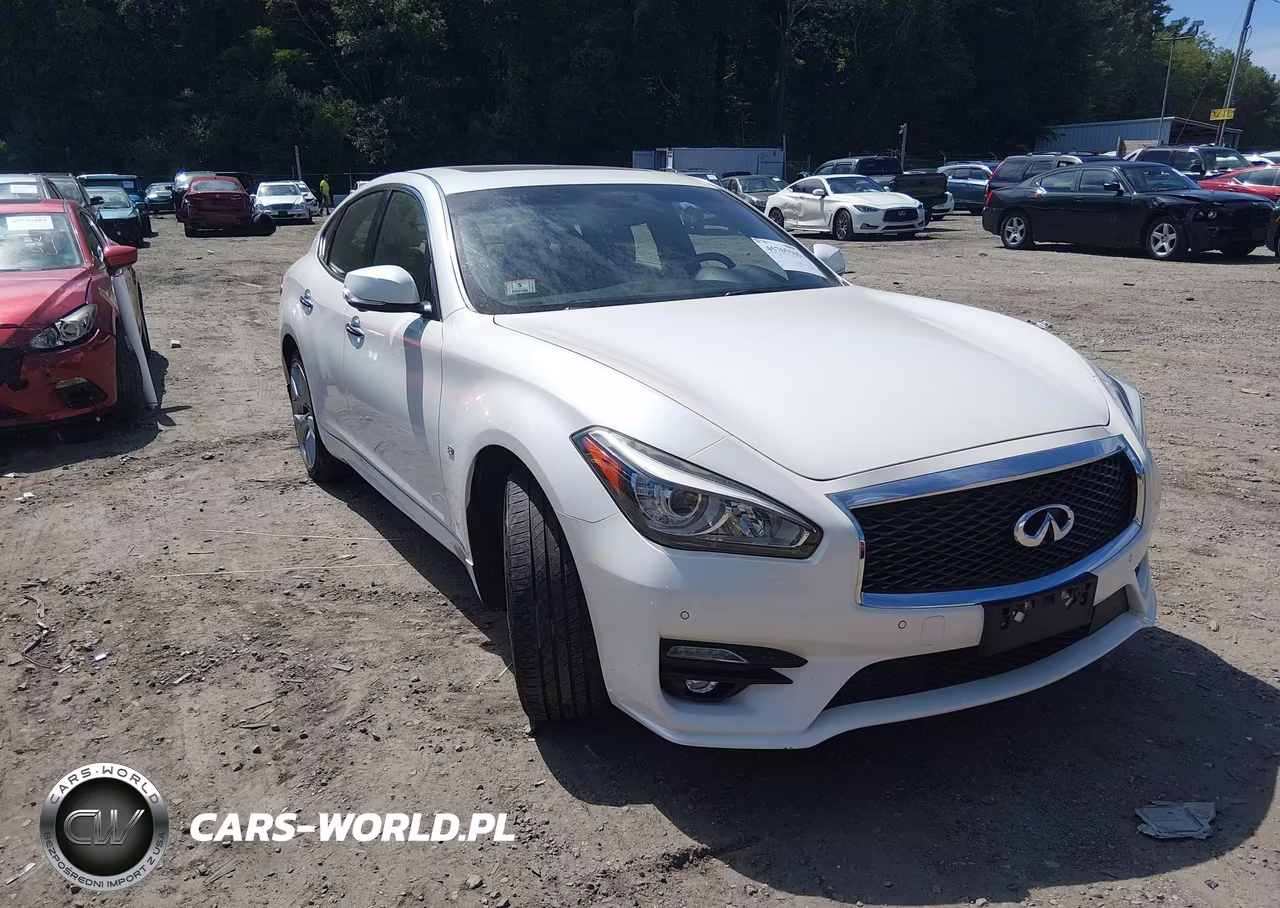 2017 Infiniti Q70 3.7X – zdjęcie 1 z 16