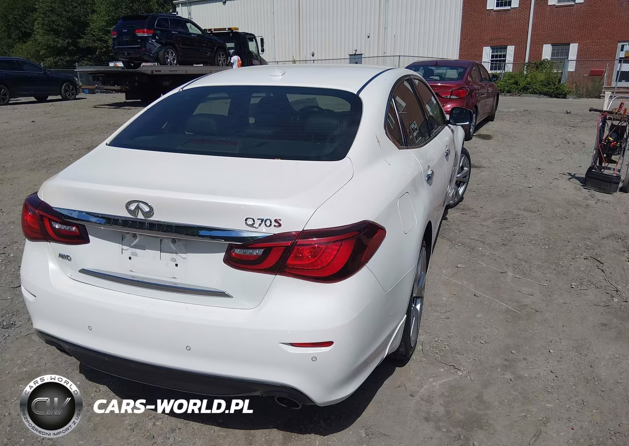 2017 Infiniti Q70 3.7X VIN:JN1BY1AR4HM770827 - 4