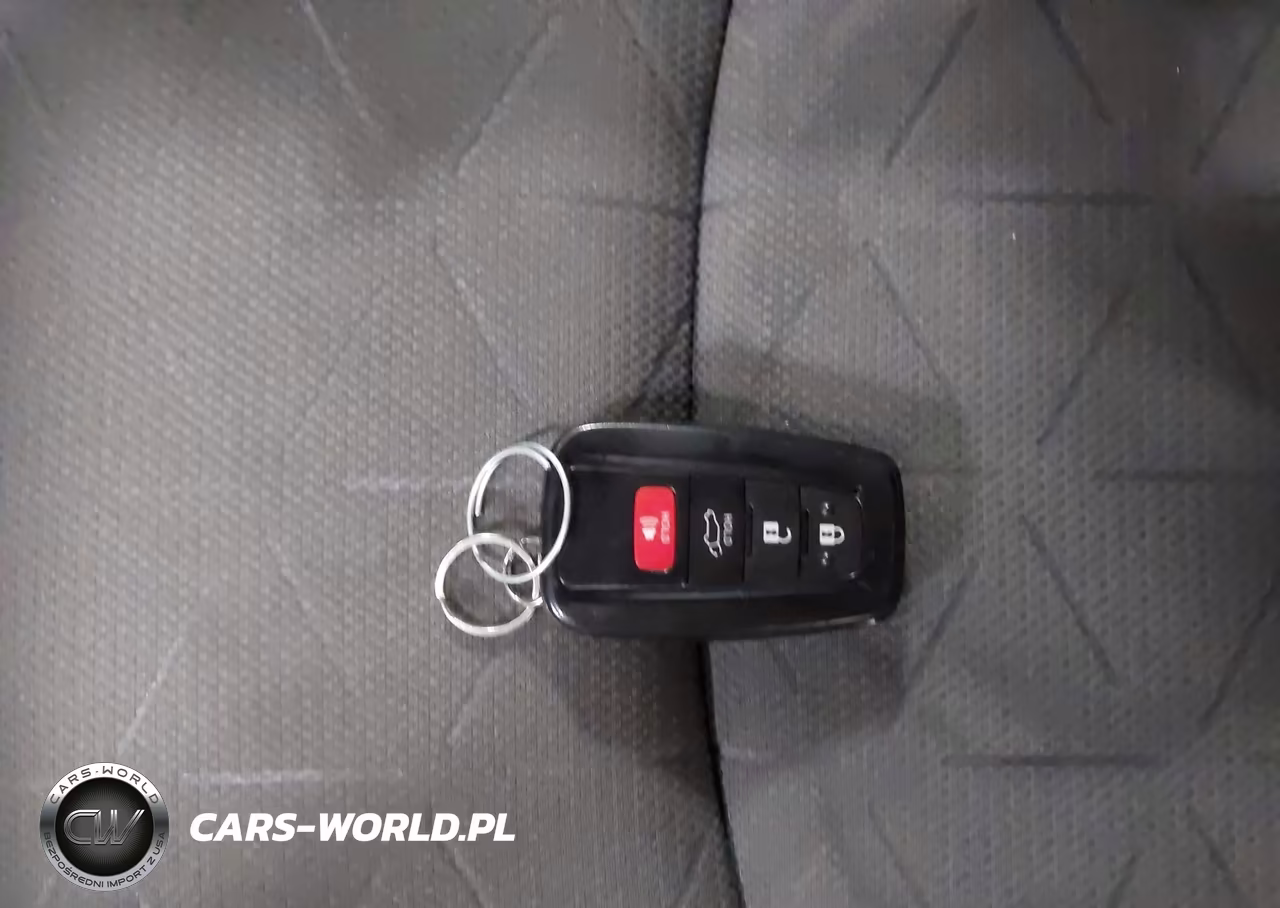 2022 Toyota Rav4 Hybrid Xle VIN:4T3RWRFV2NU077842 - 11