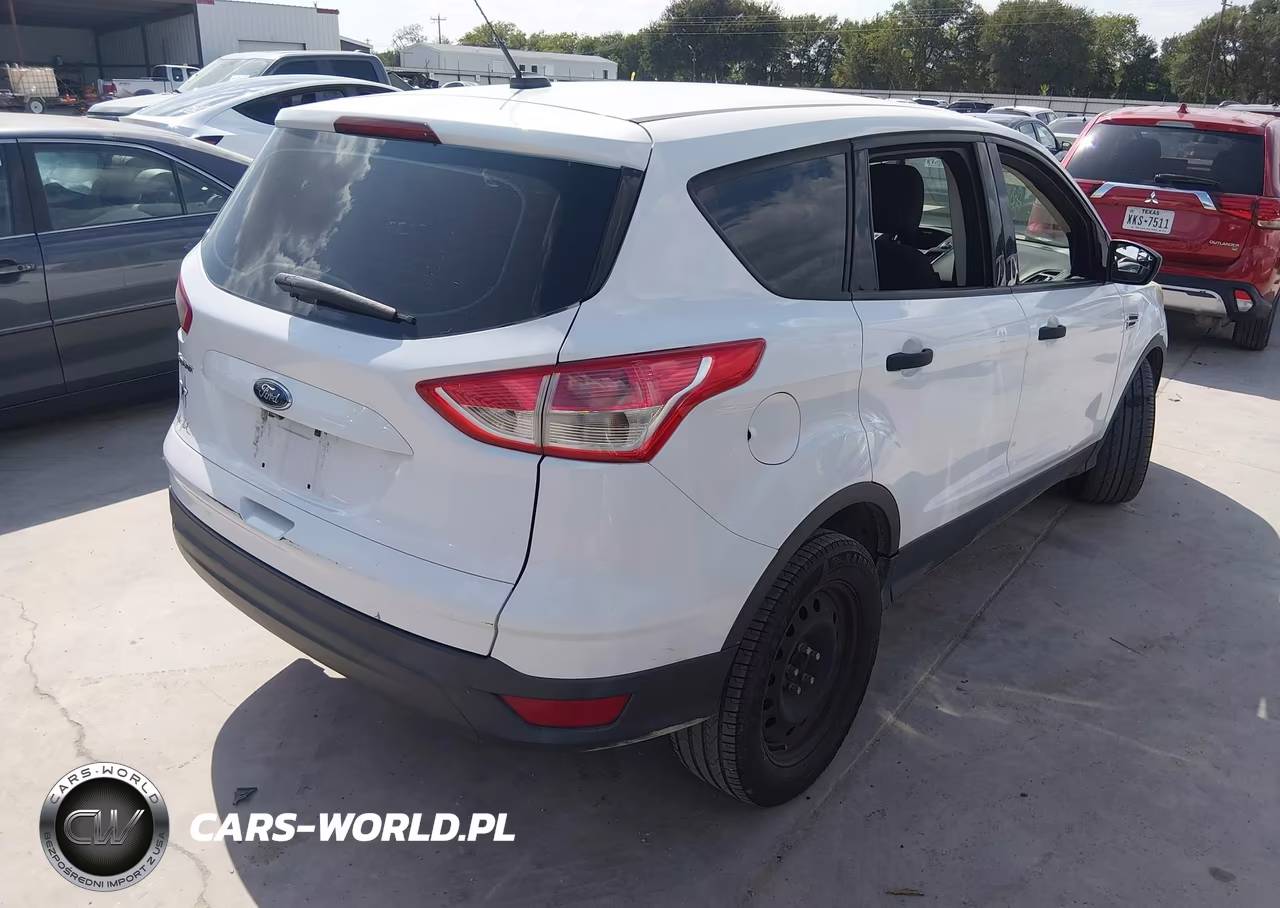 2014 Ford Escape S VIN:1FMCU0F79EUC21047 - 4