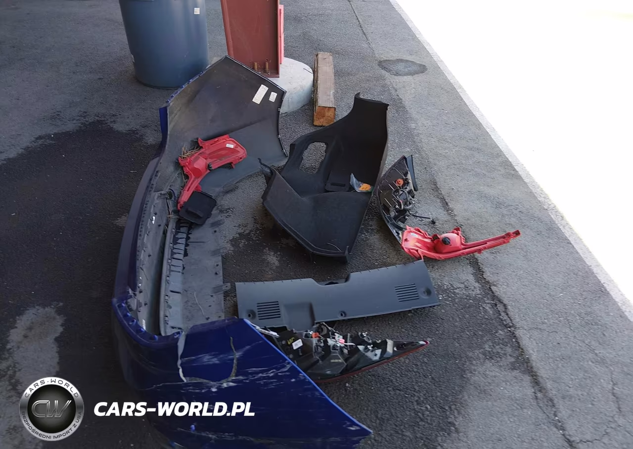 2020 Hyundai Elantra Sport VIN:KMHD04LB5LU085349 - 12