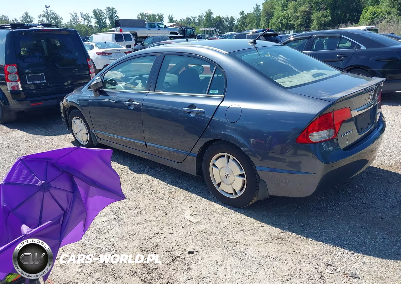 2010 Honda Civic Hybrid VIN:JHMFA3F20AS001686 - 3