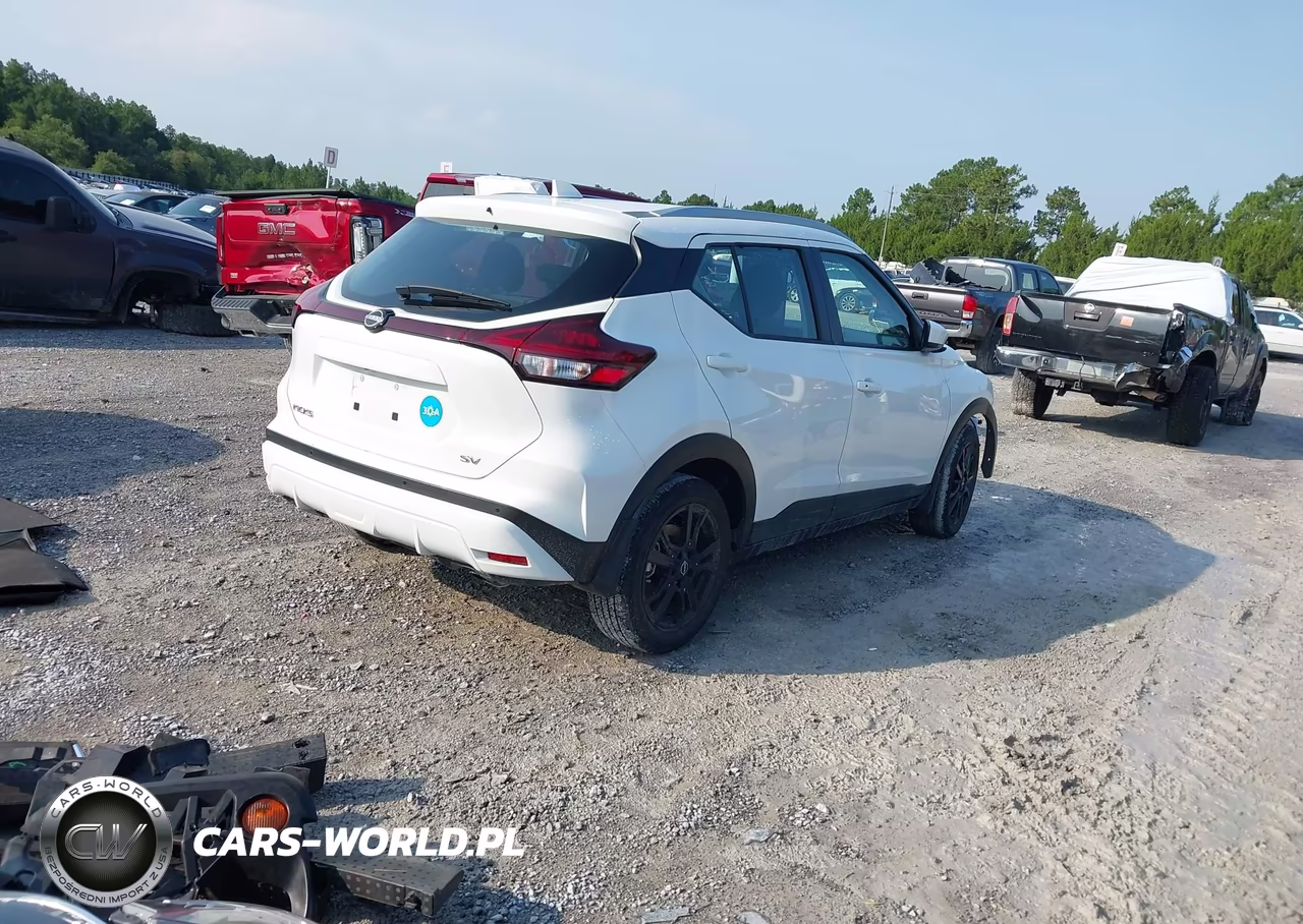 2023 Nissan Kicks Sv Xtronic Cvt VIN:3N1CP5CV4PL533563 - 4