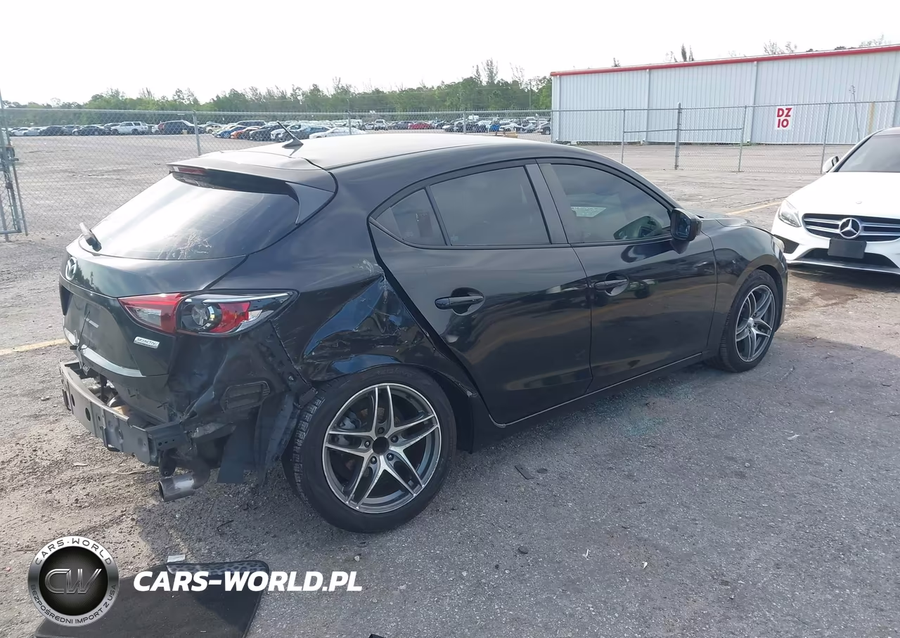 2014 Mazda Mazda3 I Sport VIN:JM1BM1K75E1208048 - 4