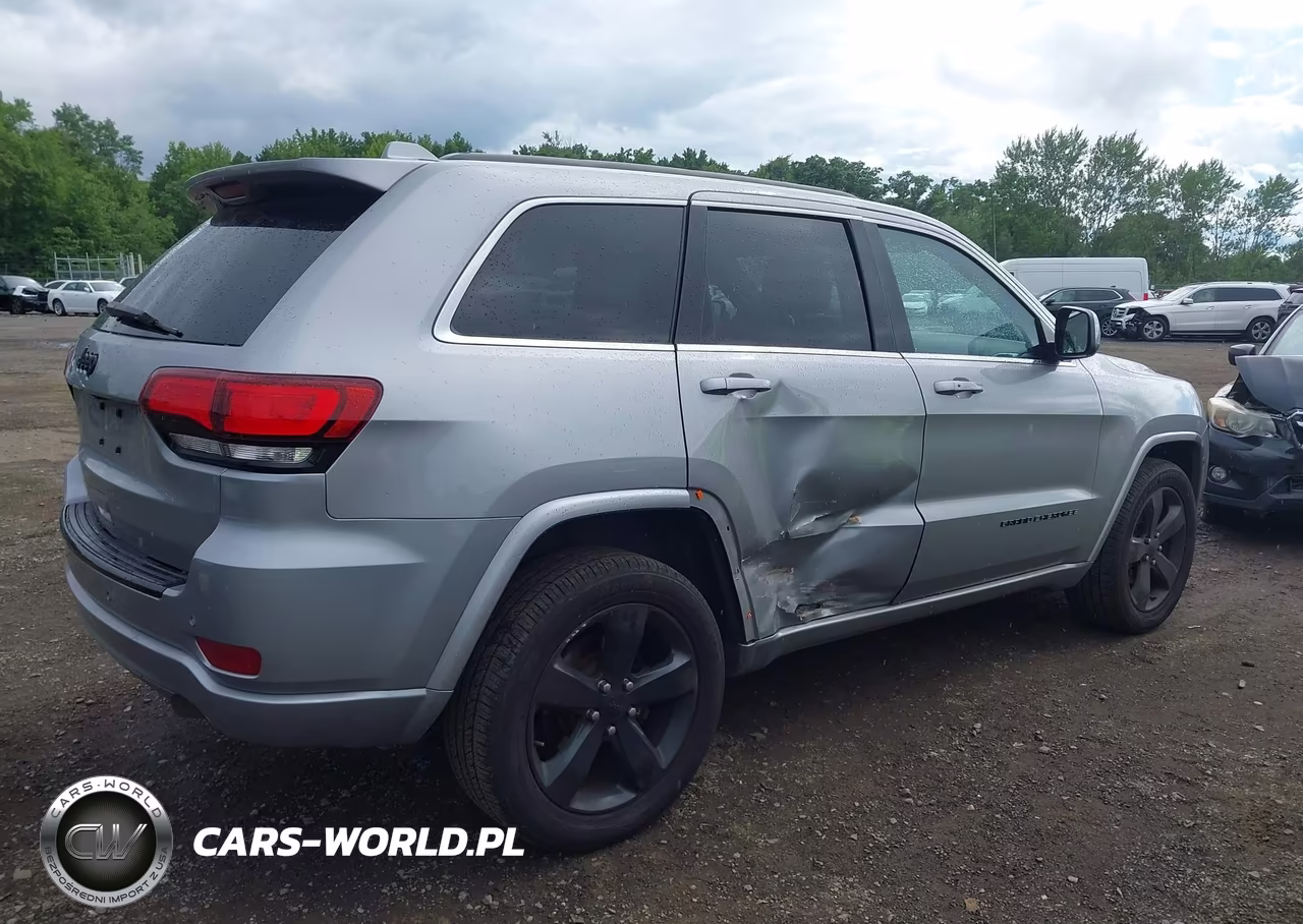 2015 Jeep Grand Cherokee Altitude VIN:1C4RJFAG5FC893602 - 6