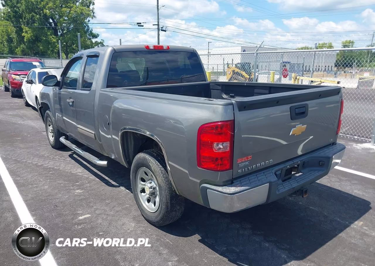 2012 Chevrolet Silverado 1500 Ls VIN:1GCRCREA7CZ291827 - 3