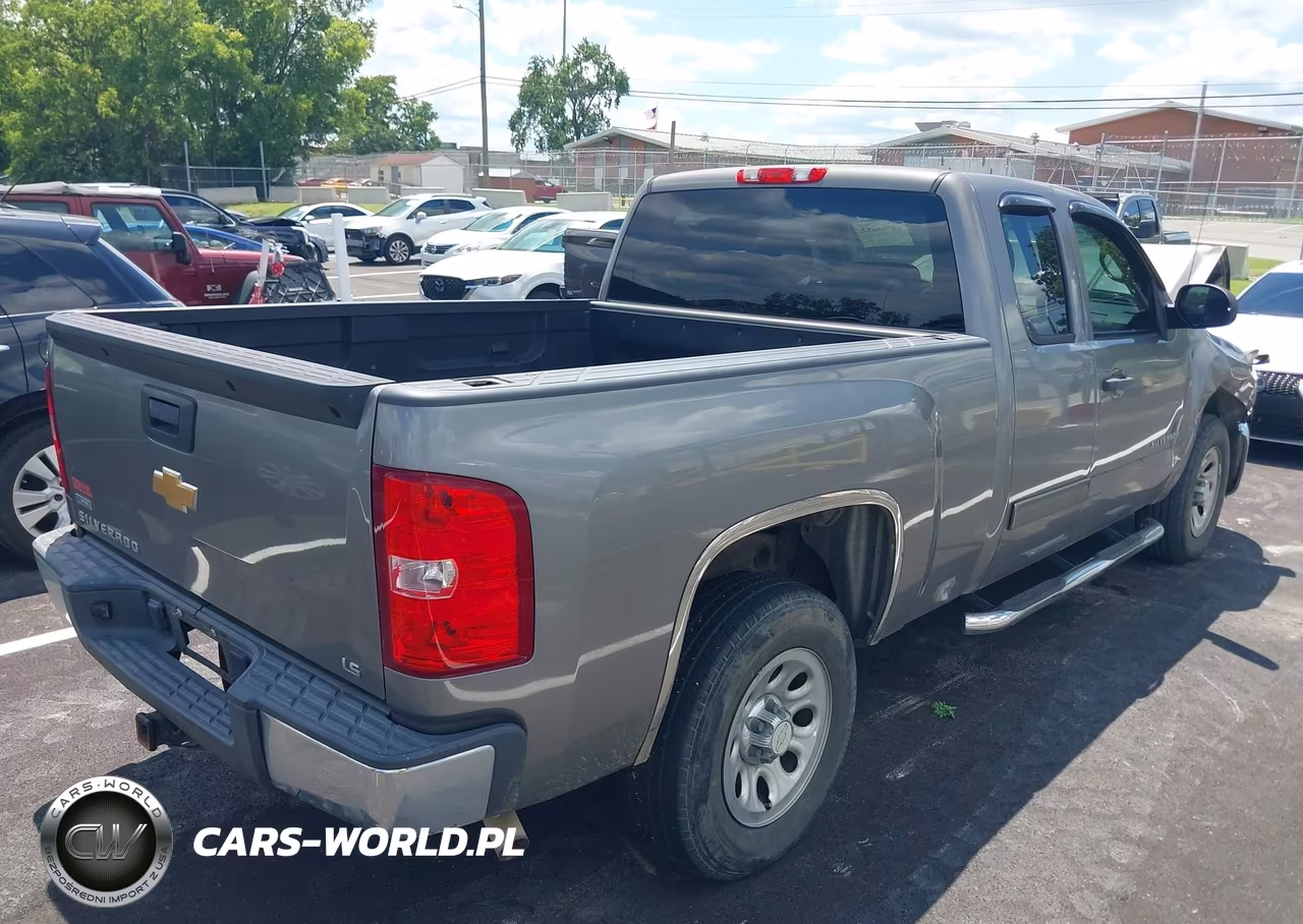 2012 Chevrolet Silverado 1500 Ls VIN:1GCRCREA7CZ291827 - 4