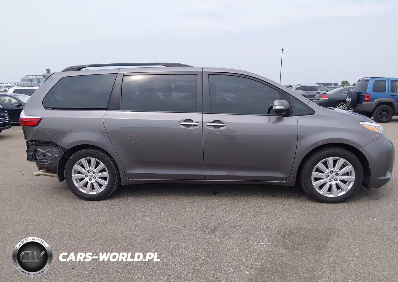 2017 Toyota Sienna Limited Premium 7 Passenger VIN:5TDYZ3DC6HS786457 - 13