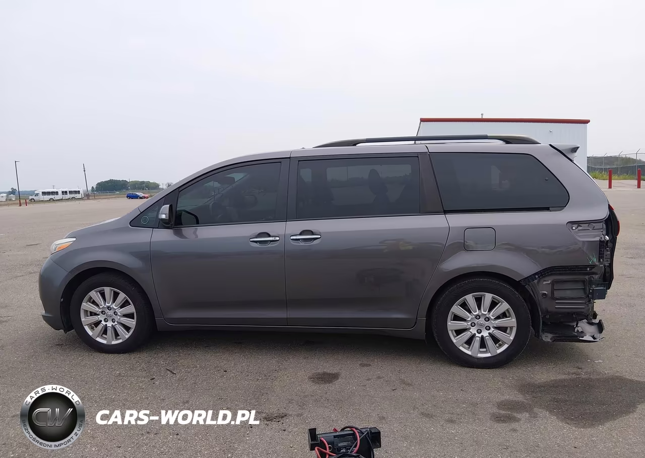 2017 Toyota Sienna Limited Premium 7 Passenger VIN:5TDYZ3DC6HS786457 - 14