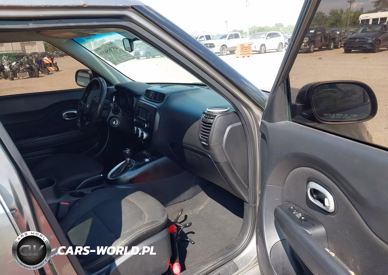 2016 Kia Soul + VIN:KNDJP3A53G7321799 - 5