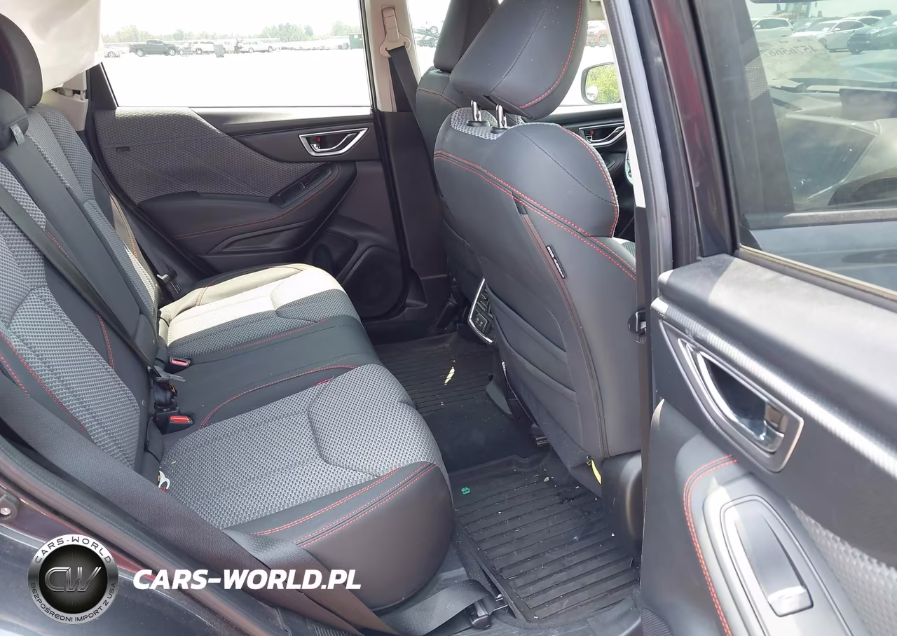 2019 Subaru Forester Sport VIN:JF2SKAPC0KH543394 - 8