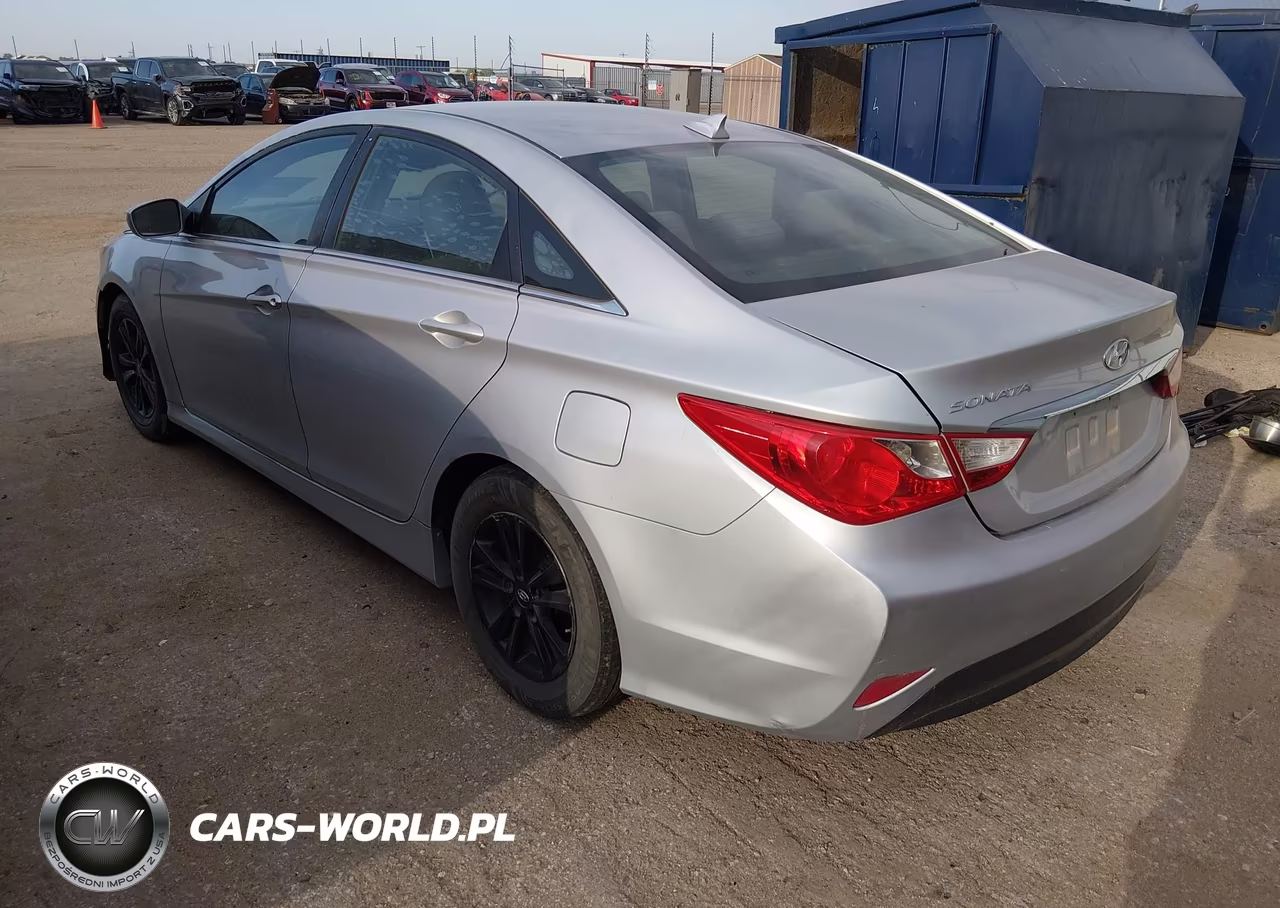 2014 Hyundai Sonata Gls VIN:5NPEB4AC4EH879528 - 3