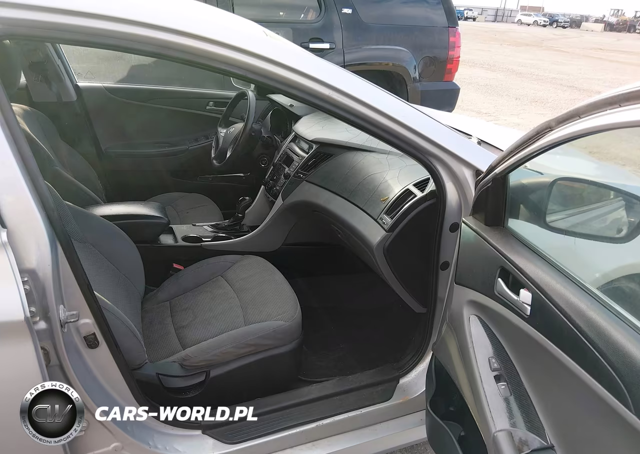 2014 Hyundai Sonata Gls VIN:5NPEB4AC4EH879528 - 5