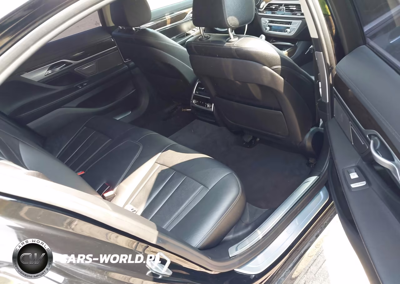 2019 BMW 740I VIN:WBA7E2C52KB218139 - 8