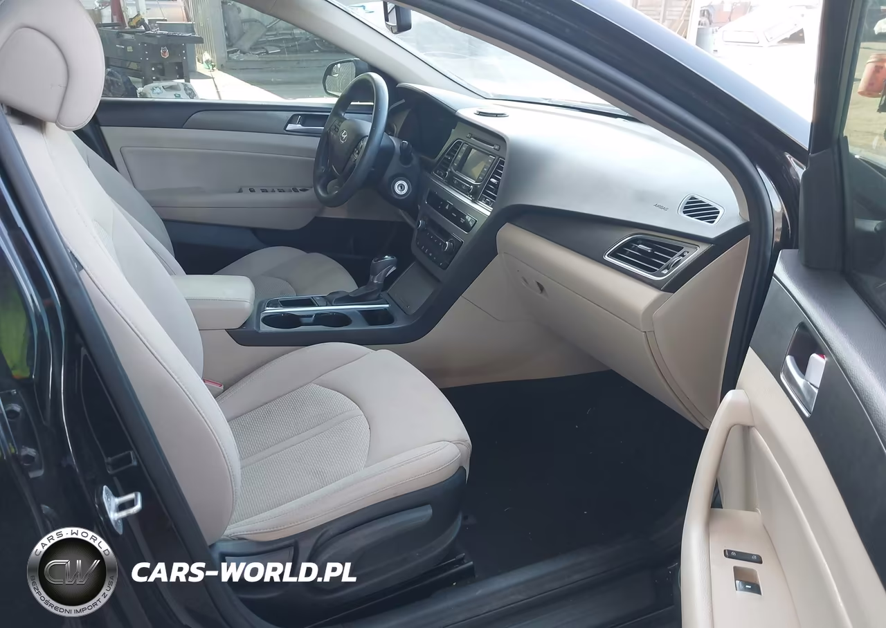 2015 Hyundai Sonata Sport VIN:5NPE34AF6FH076261 - 5