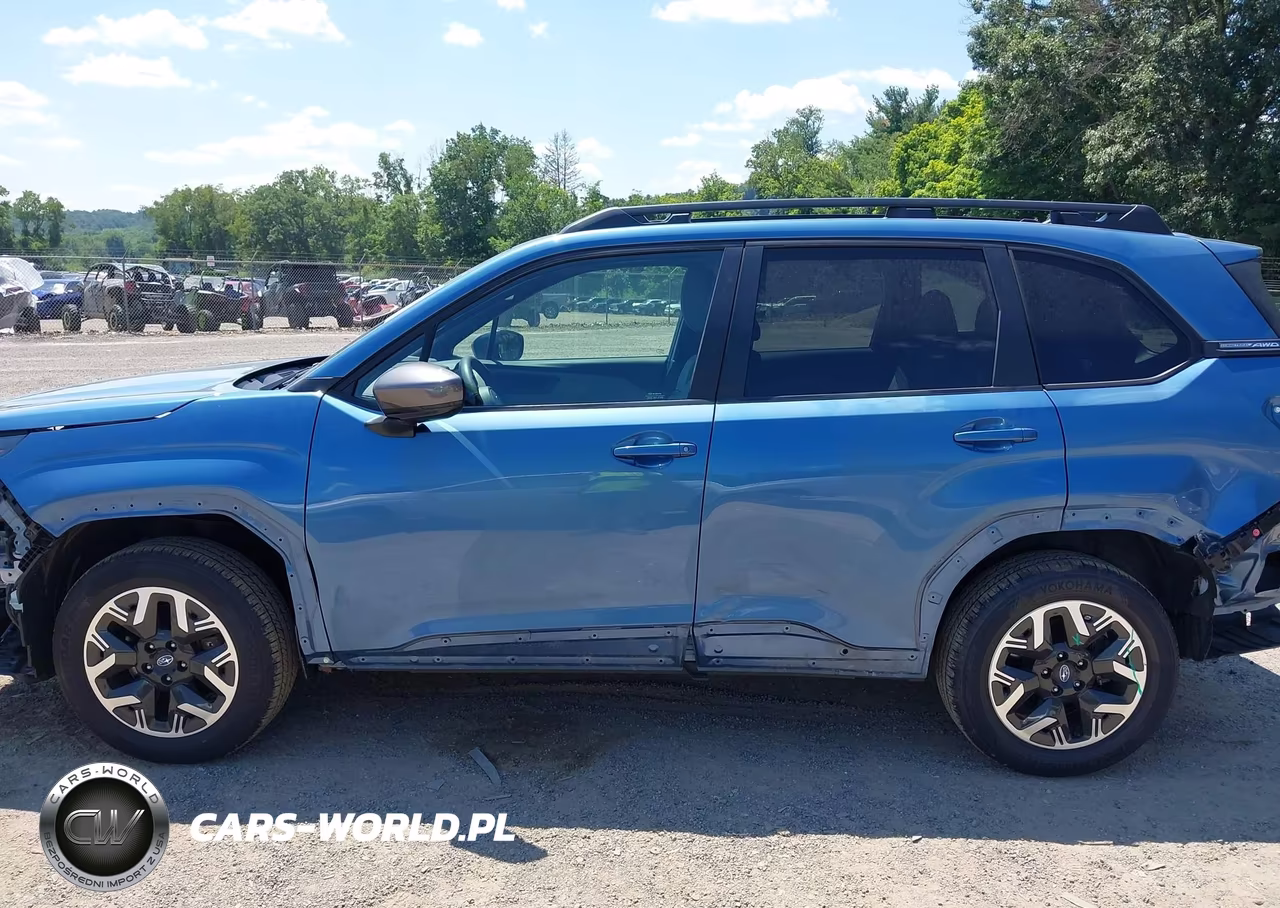 2025 Subaru Forester Premium VIN:JF2SLDBC4SH548927 - 15