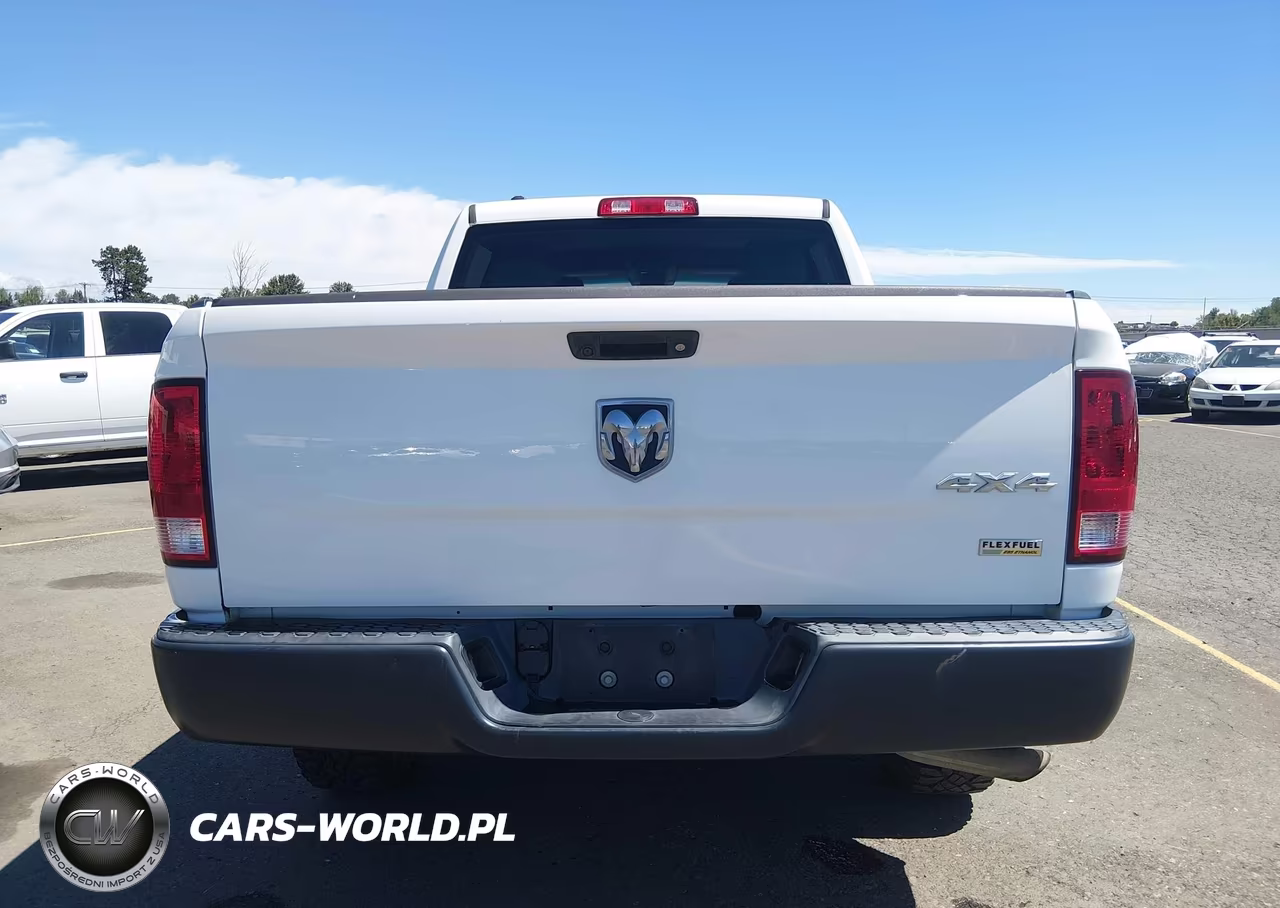 2018 Ram 1500 Tradesman 4X4 5'7 Box VIN:1C6RR7KG7JS306593 - 16