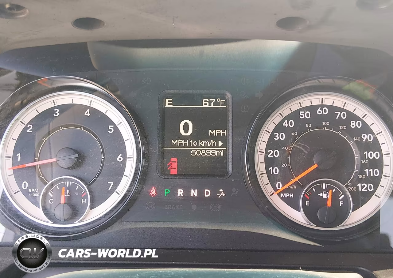 2018 Ram 1500 Tradesman 4X4 5'7 Box VIN:1C6RR7KG7JS306593 - 7