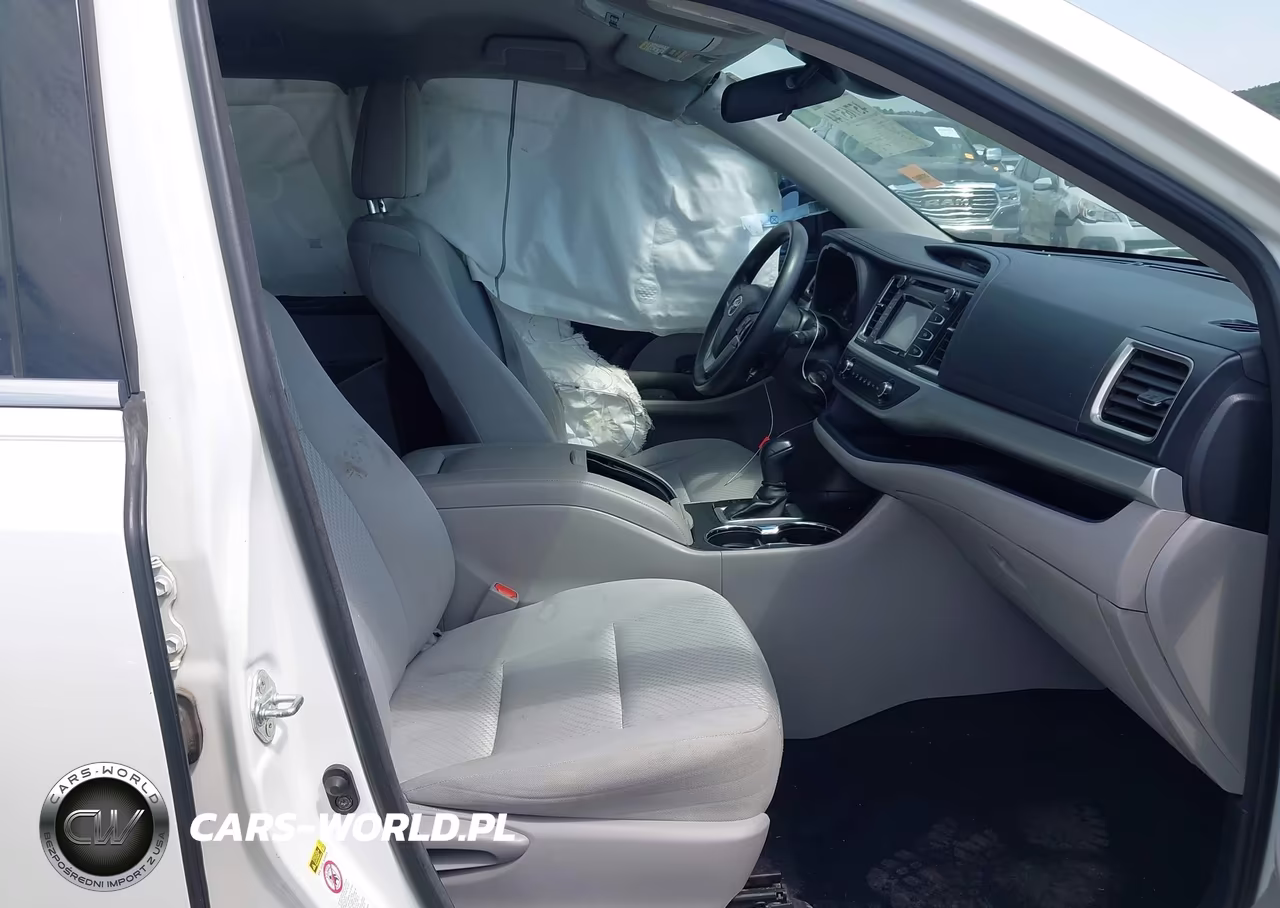 2017 Toyota Highlander Le VIN:5TDZARFH1HS024144 - 5