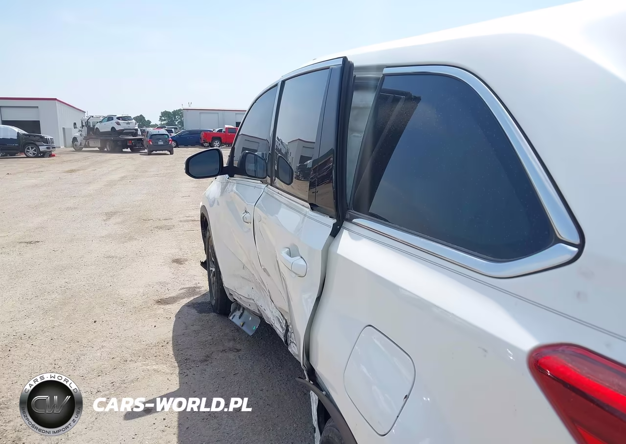 2017 Toyota Highlander Le VIN:5TDZARFH1HS024144 - 6