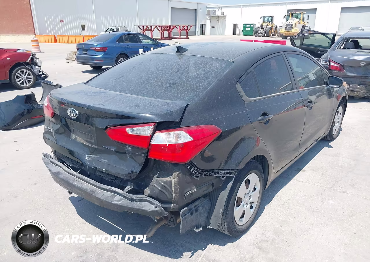 2015 Kia Forte Lx VIN:KNAFX4A60F5415604 - 4