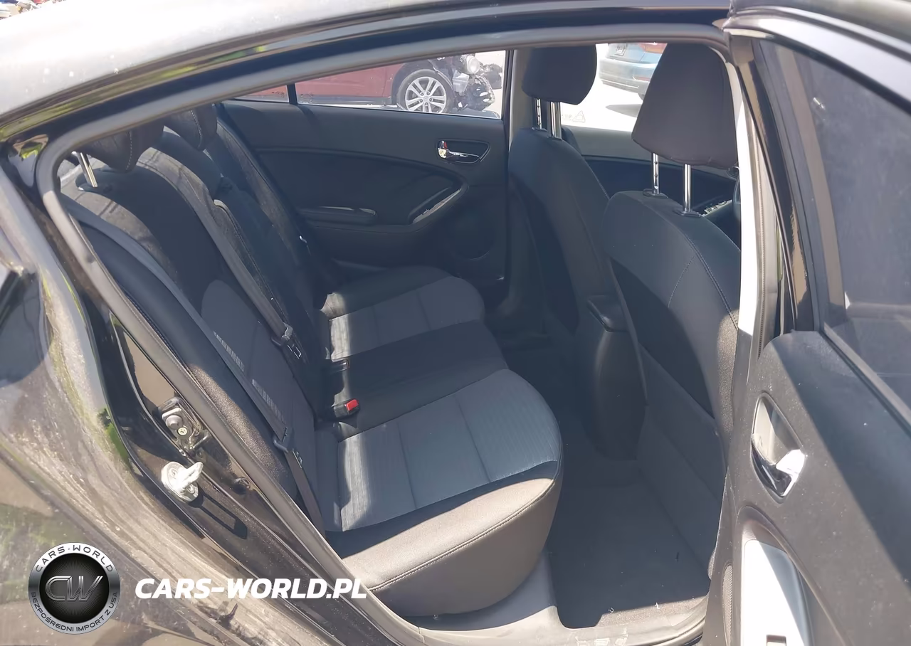 2015 Kia Forte Lx VIN:KNAFX4A60F5415604 - 8
