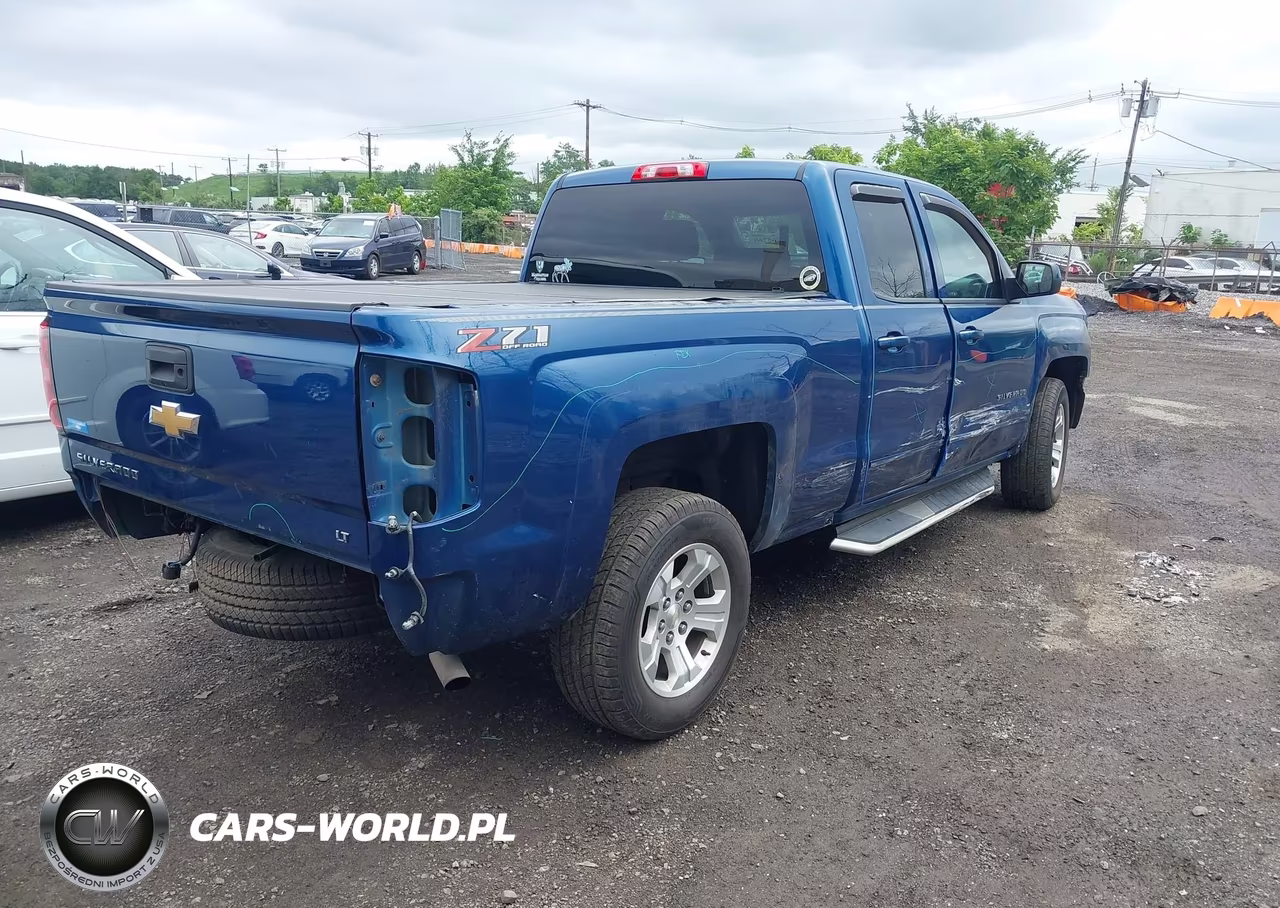 2018 Chevrolet Silverado 1500 2Lt VIN:2GCVKREC6J1112041 - 4