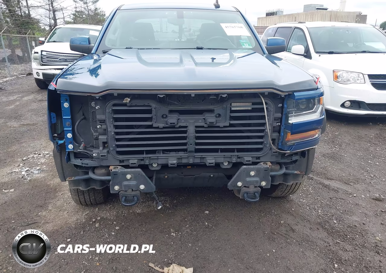 2018 Chevrolet Silverado 1500 2Lt VIN:2GCVKREC6J1112041 - 6