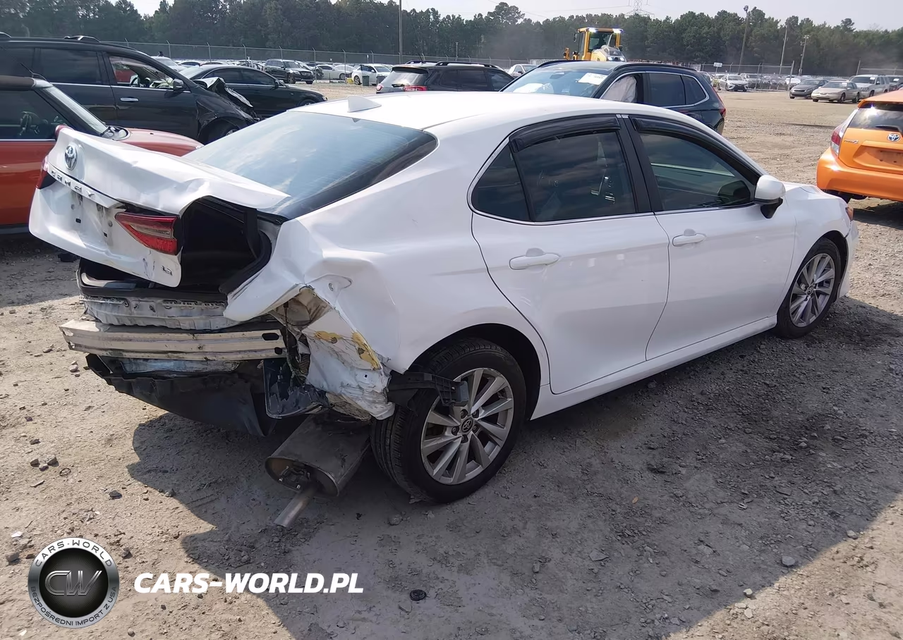 2021 Toyota Camry Le VIN:4T1C11AK3MU539562 - 4