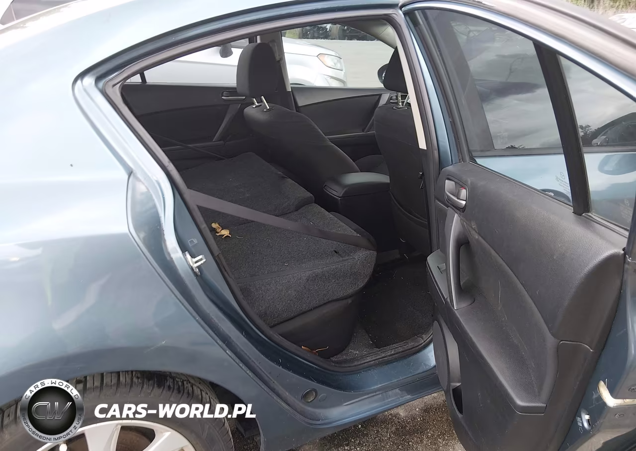 2011 Mazda Mazda3 I Touring VIN:JM1BL1VG1B1447185 - 8
