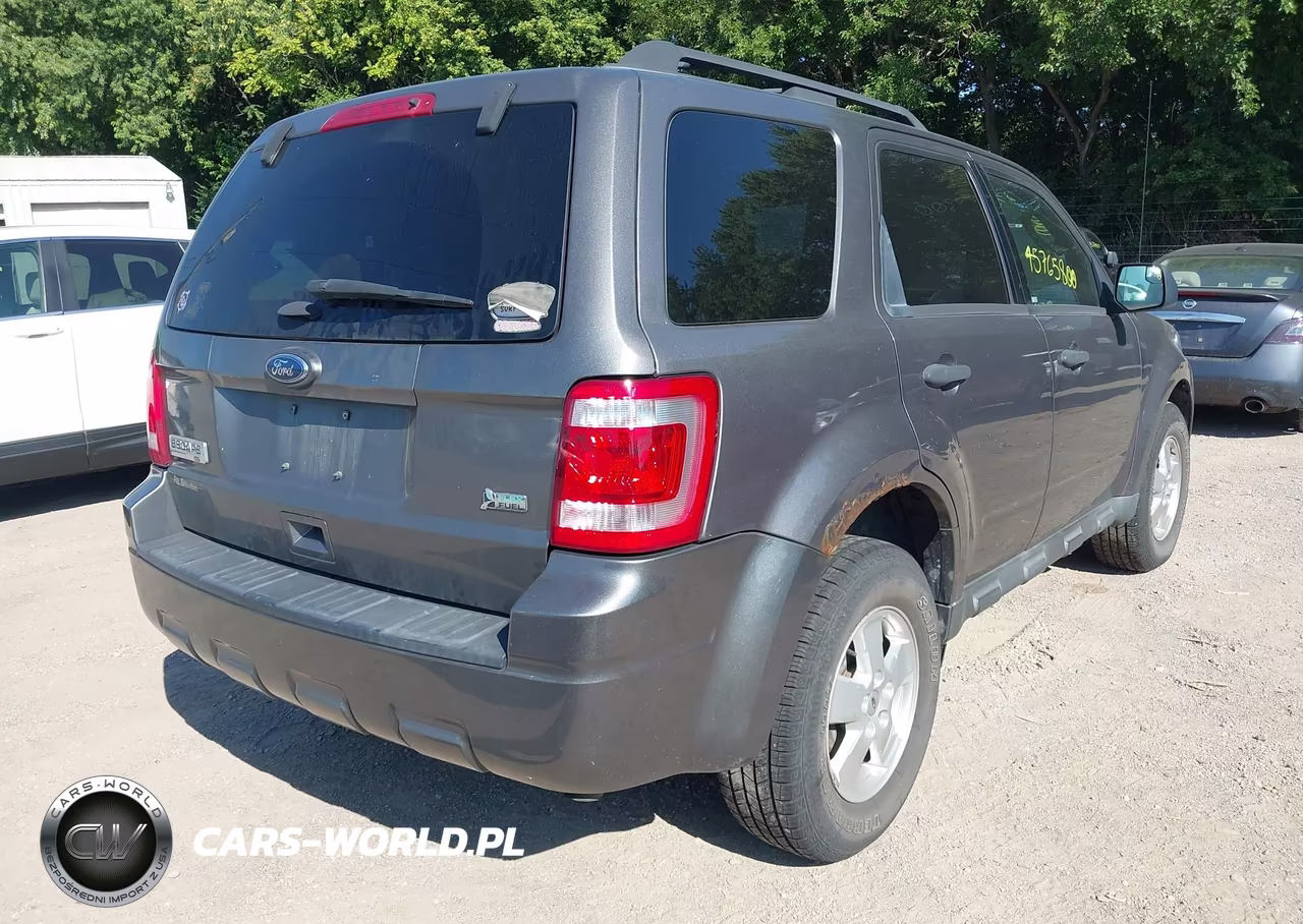 2012 Ford Escape Xlt VIN:1FMCU9DG8CKA93464 - 4