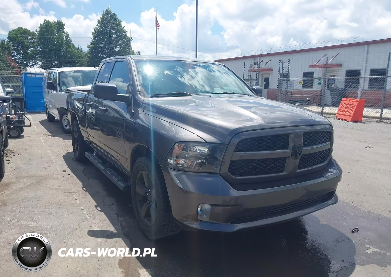 2017 Ram 1500 Express 4X2 6'4 Box – zdjęcie 1 z 16