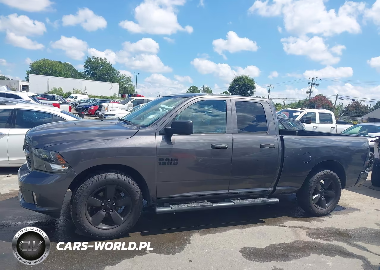 2017 Ram 1500 Express 4X2 6'4 Box VIN:1C6RR6FG1HS723142 - 14