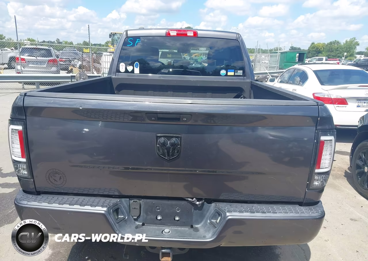 2017 Ram 1500 Express 4X2 6'4 Box VIN:1C6RR6FG1HS723142 - 16