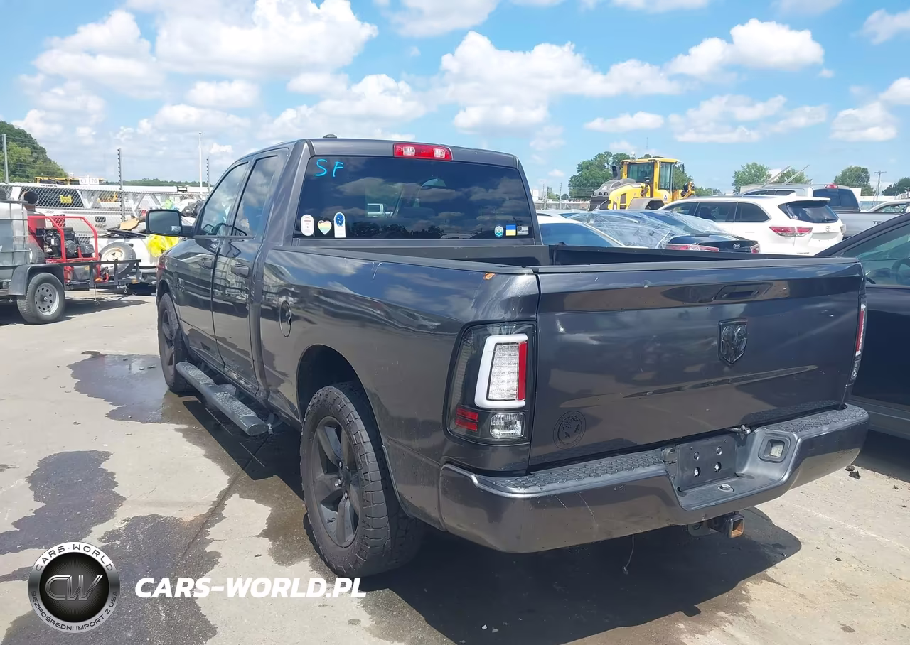2017 Ram 1500 Express 4X2 6'4 Box VIN:1C6RR6FG1HS723142 - 3