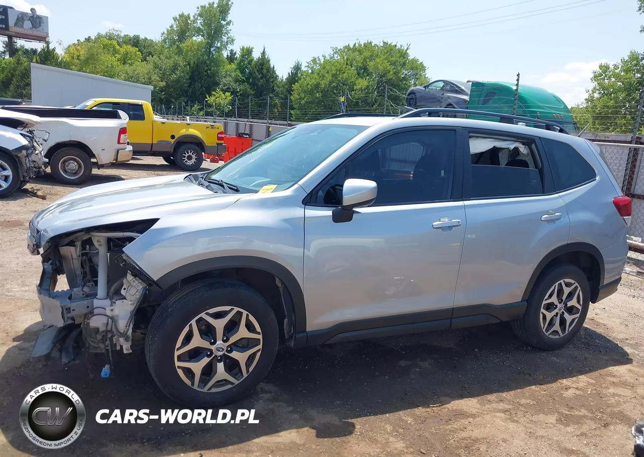 2022 Subaru Forester Premium VIN:JF2SKAEC4NH408653 - 14