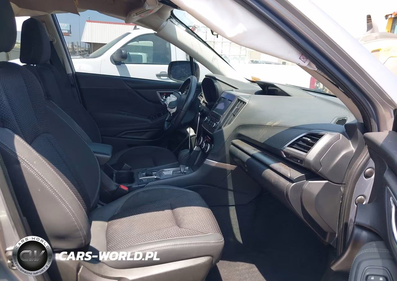 2022 Subaru Forester Premium VIN:JF2SKAEC4NH408653 - 5