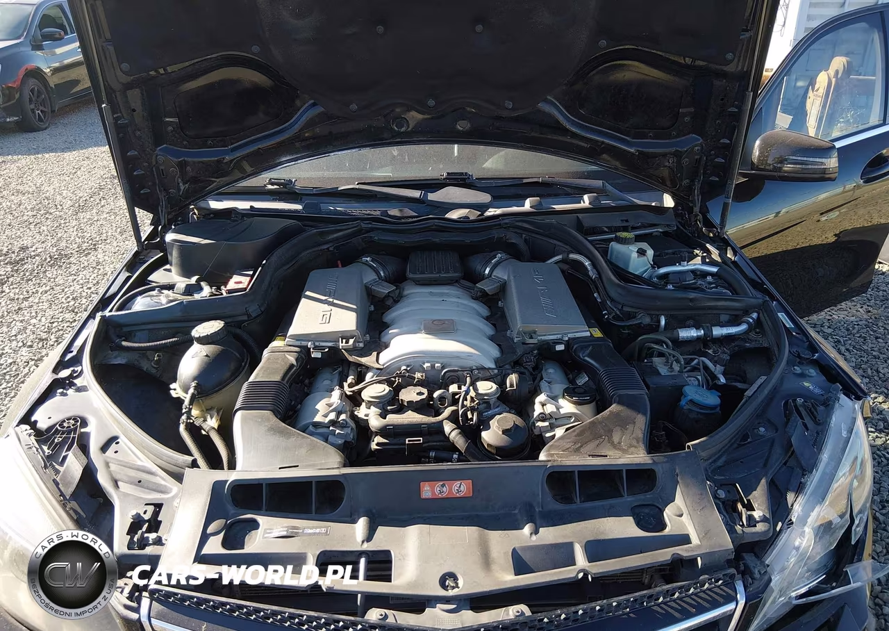2010 Mercedes-Benz C 63 Amg VIN:WDDGF7HB1AF366324 - 10