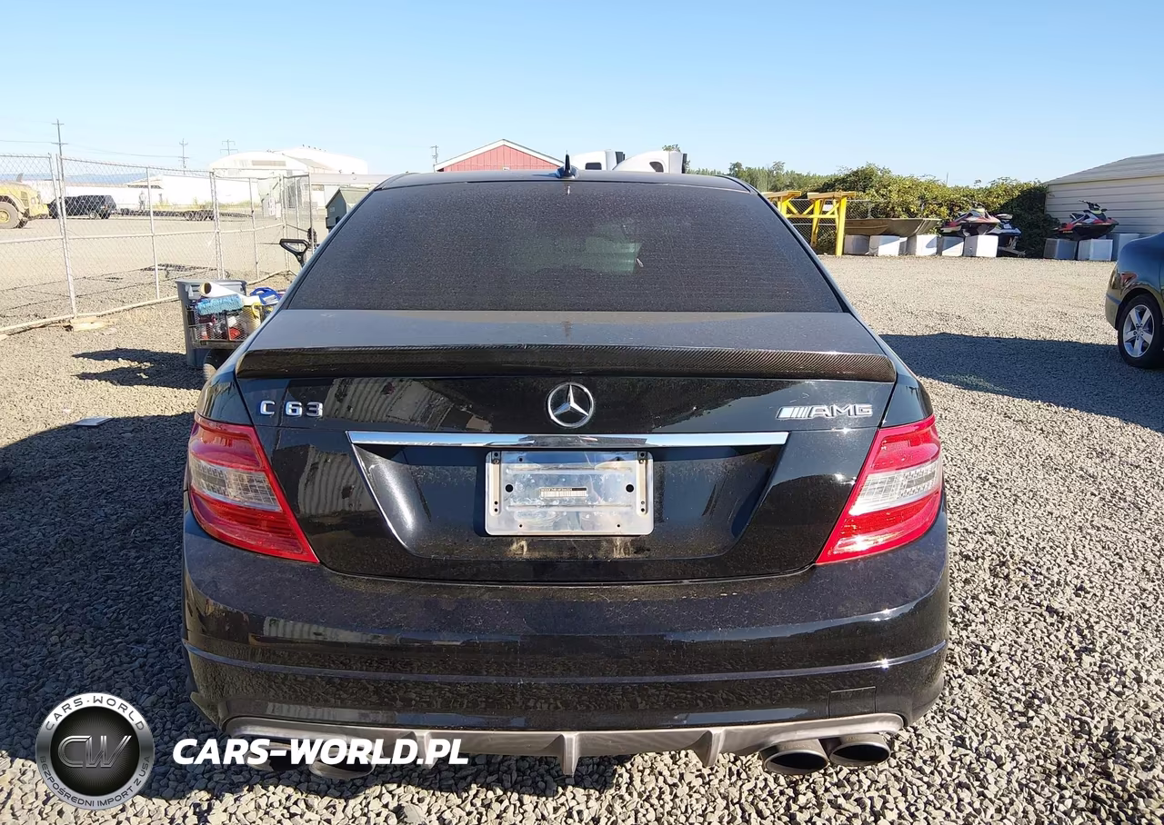 2010 Mercedes-Benz C 63 Amg VIN:WDDGF7HB1AF366324 - 16