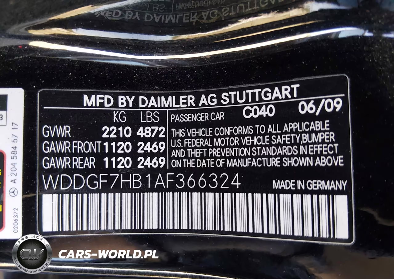 2010 Mercedes-Benz C 63 Amg VIN:WDDGF7HB1AF366324 - 9