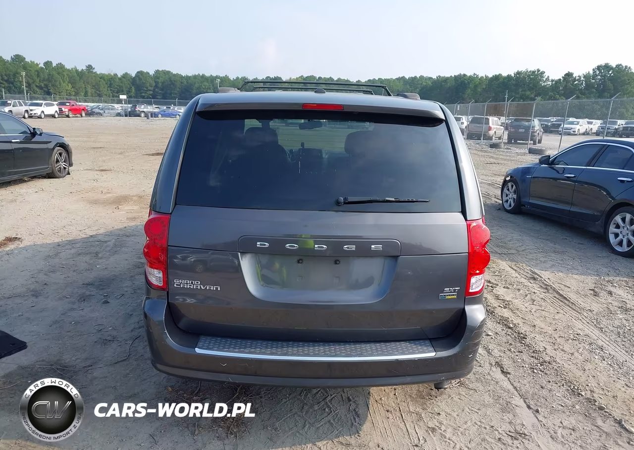 2017 Dodge Grand Caravan Sxt VIN:2C4RDGCG0HR586360 - 16