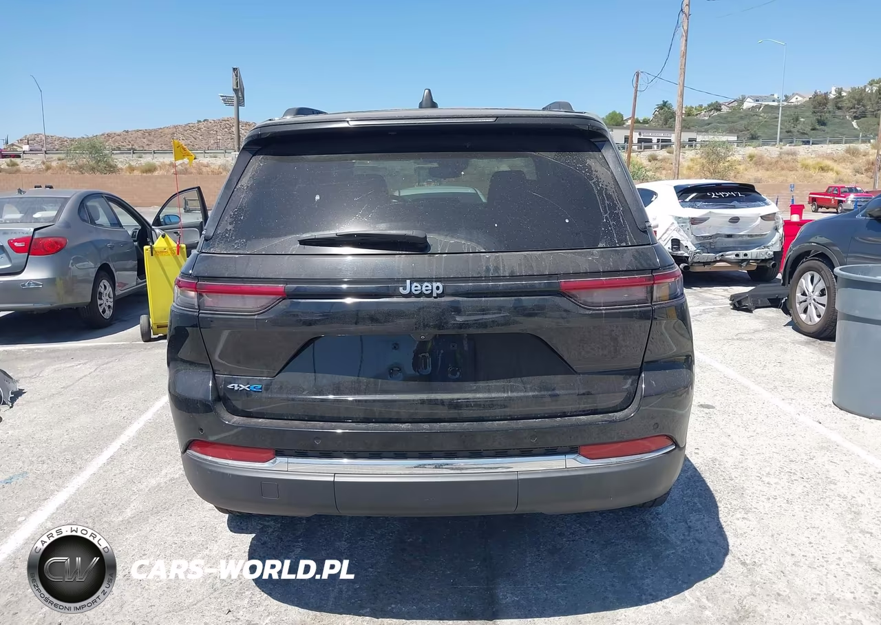 2024 Jeep Grand Cherokee 4Xe VIN:1C4RJYB69RC114546 - 16