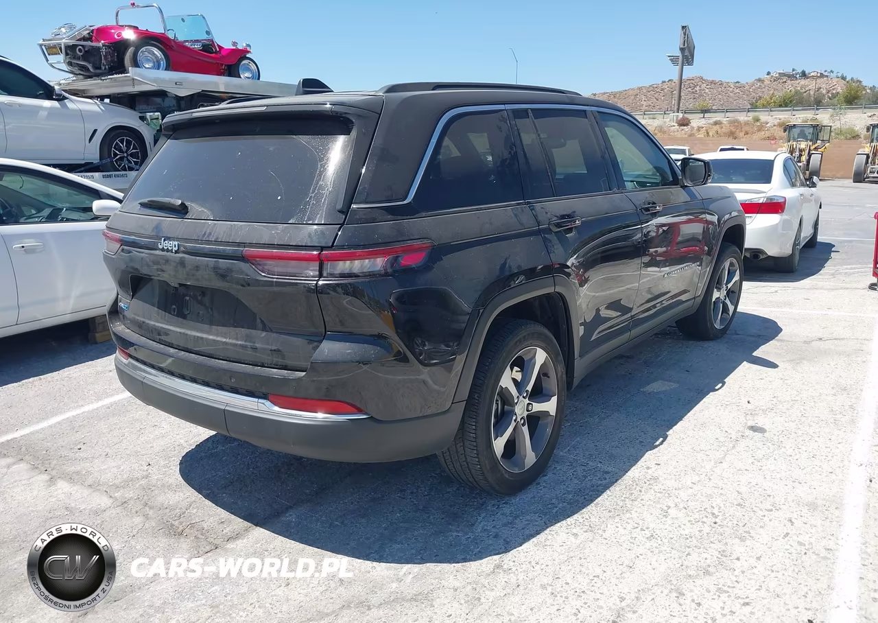 2024 Jeep Grand Cherokee 4Xe VIN:1C4RJYB69RC114546 - 4